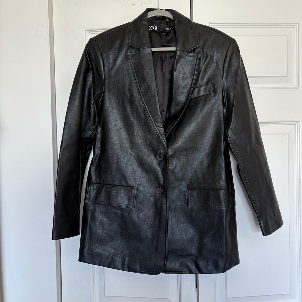 Zara Women's Black Blazer Jacket